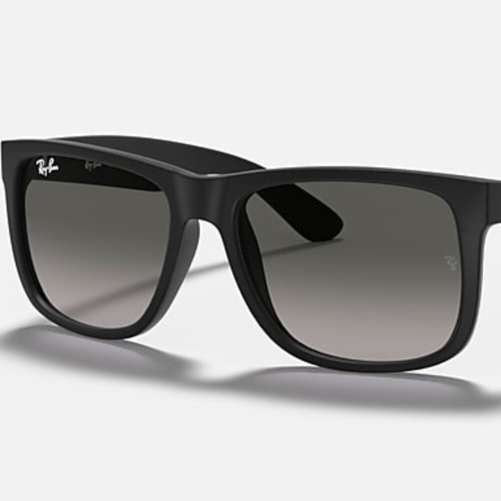 Ray-Ban RB4165 601/8G Justin Sunglasses – Matte Black Gradient Grey 54-16